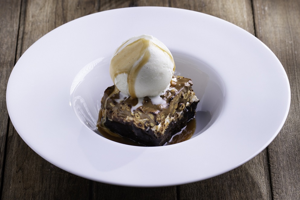 ข่าวอาหาร, เครื่องดื่ม - Special for the month of February ?Marshmallow Crunch Brownies? at Caf? Kantary 