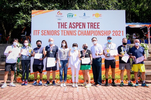 ข่าวกีฬา - นักเทนนิสรุ่นใหญ่จากทั่วโลก โชว์ฟอร์มแกร่ง ชิงแชมป์ The Aspen Tree ITF Seniors Tennis Championship