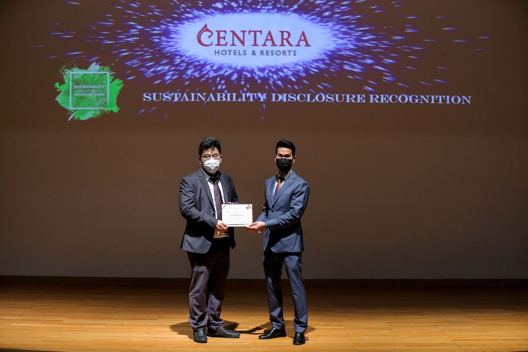 ข่าวงานอีเว้นท์ - เซ็นทาราสุดปลื้ม รับรางวัล Sustainability Disclosure Recognition จากสถาบันไทยพัฒน์ ต่อเนื่องเป็นปีที่สอง