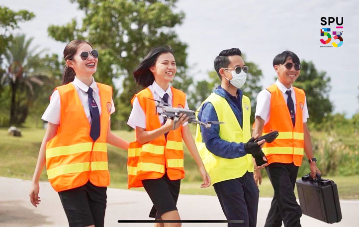 ข่าวการศึกษา - ว.การบิน SPU เตรียมเปิดหลักสูตร นักบินอากาศยานไร้คนขับหรือโดรน รองรับอาชีพใหม่สุดล้ำ