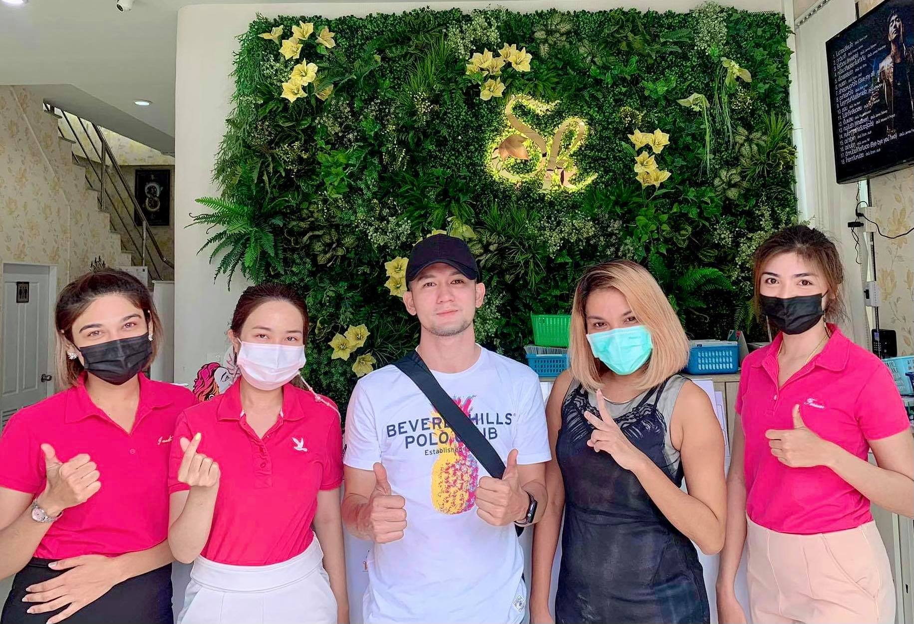 ข่าวนักแสดง, นักร้อง, โมเดล - ' เปิดสเต็ปดูแลผิวให้คนดัง '