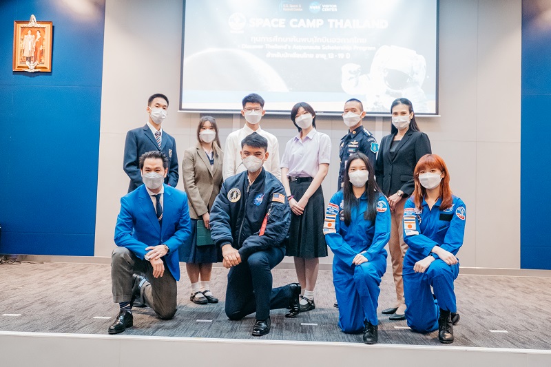 ข่าวการศึกษา - โครงการทุนการศึกษาค้นพบนักบินอวกาศไทย:  ภารกิจ 7 ประการ ในการเดินทางไปเยือนชุมชนอุตสาหกรรม STEAM-อวกาศ ของสหรัฐ ฯ