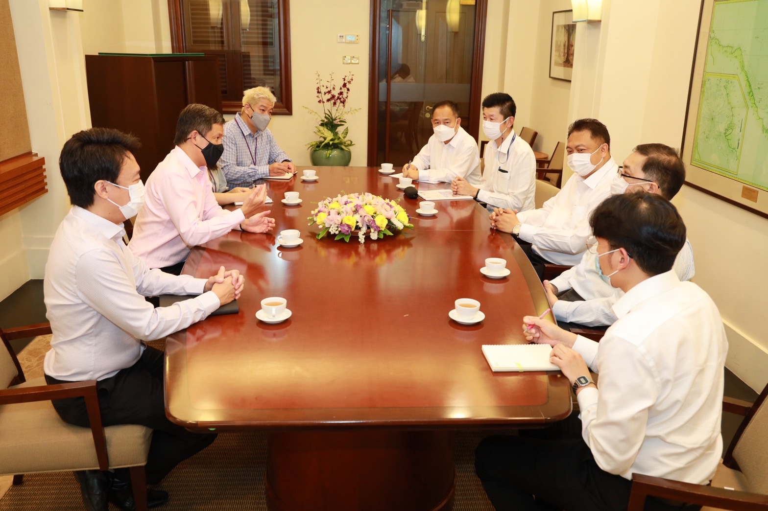 ข่าวราชการ, รัฐวิสาหกิจ - รมว.สุชาติ หารือ รมว.ศึกษาธิการสิงคโปร์ พัฒนาทักษะฝีมือแรงงานรองรับความต้องการนายจ้าง