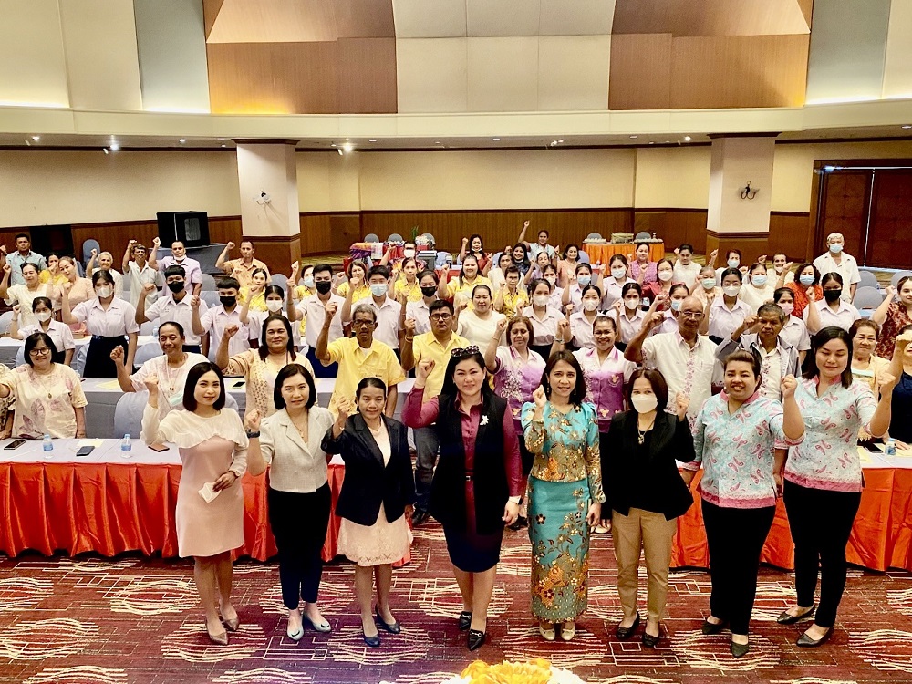 ข่าวราชการ, รัฐวิสาหกิจ - พม.พร้อมพัฒนาทักษะการเรียนรู้ตลอดชีวิตแก่เครือข่ายด้านผู้สูงอายุในพื้นที่ภาคใต้ ณ จังหวัดตรัง