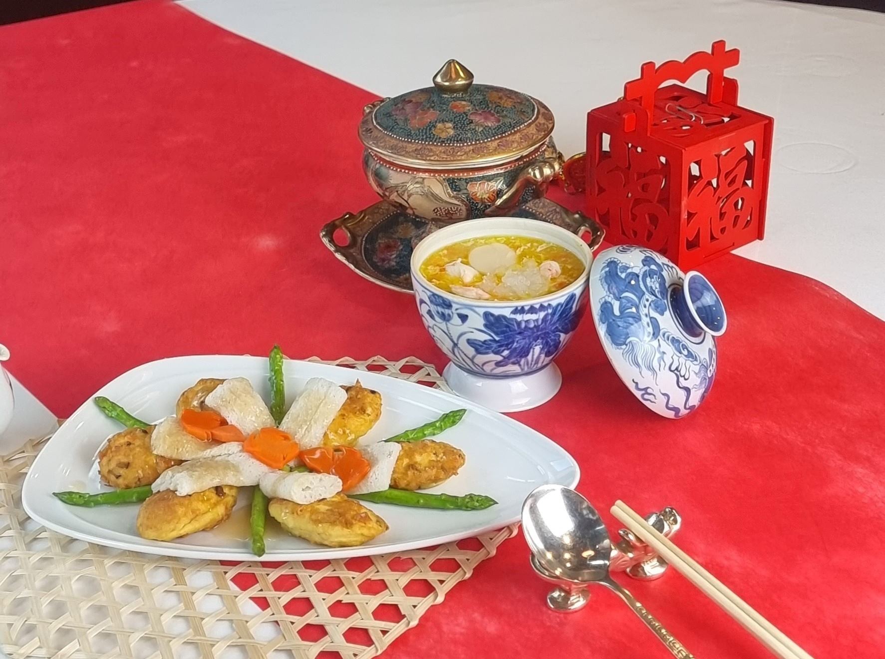 ข่าวโปรโมชั่น - อยู่ดี กินดี ได้สุขภาพ หลากหลายเมนูจากรังนกแท้  ที่ไดนาสตี้ เซ็นทาราแกรนด์ ลาดพร้าว