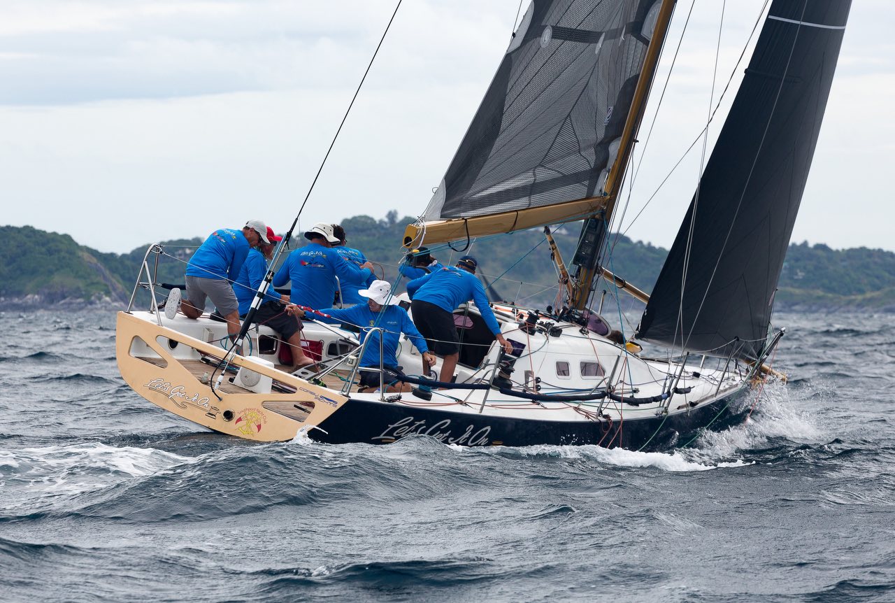 ข่าวกีฬา - Champagne sailing conditions greet sailors on second day of Phuket King?s Cup 