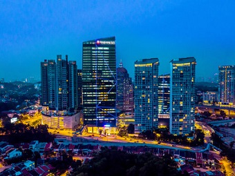 ข่าวการเงิน - Money News Hong Leong Bank คว้าสองรางวัลสาขา Best Digital Bank ของมาเลเซีย