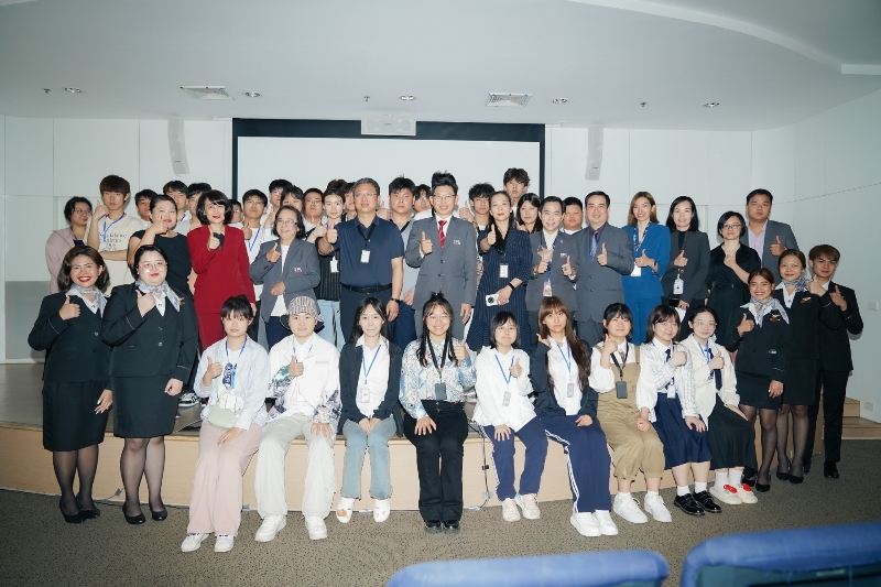ข่าวการศึกษา - SPUIC เปิดบ้านต้อนรับน้องๆ Tengzhou Fuhua High School “Campus Tour”