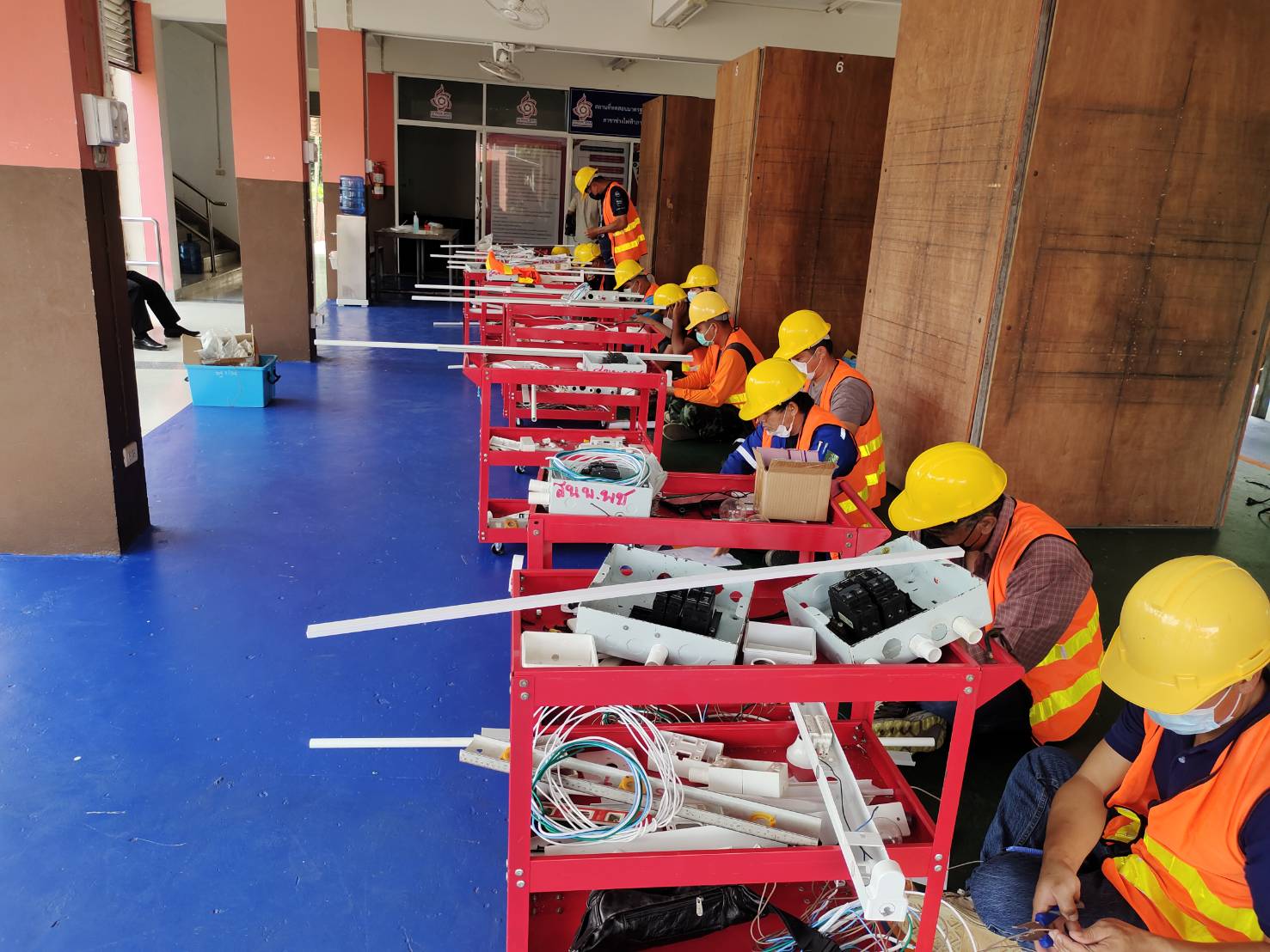 ข่าวราชการ, รัฐวิสาหกิจ - สำนักงานพัฒนาฝีมือแรงงานเพชรบูรณ์ ดำเนินการทดสอบมาตรฐานฝีมือแรงงานแห่งชาติ สาขาช่างไฟฟ้าภายในอาคาร ระดับ 1