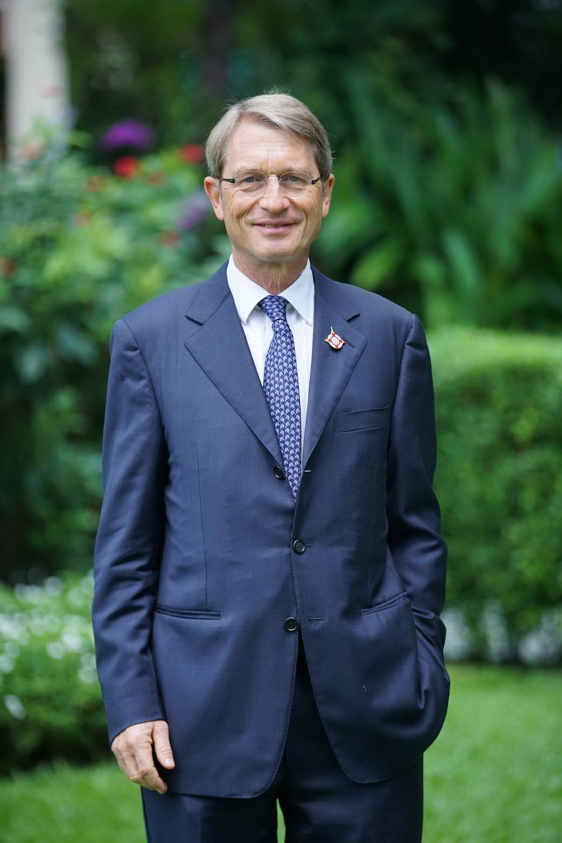 ข่าวธุรกิจ, สังคม - ดร. ฮาราลด์ ลิงค์ ประธาน บี.กริม ได้รับการยกย่องจาก Enterprise Asia 