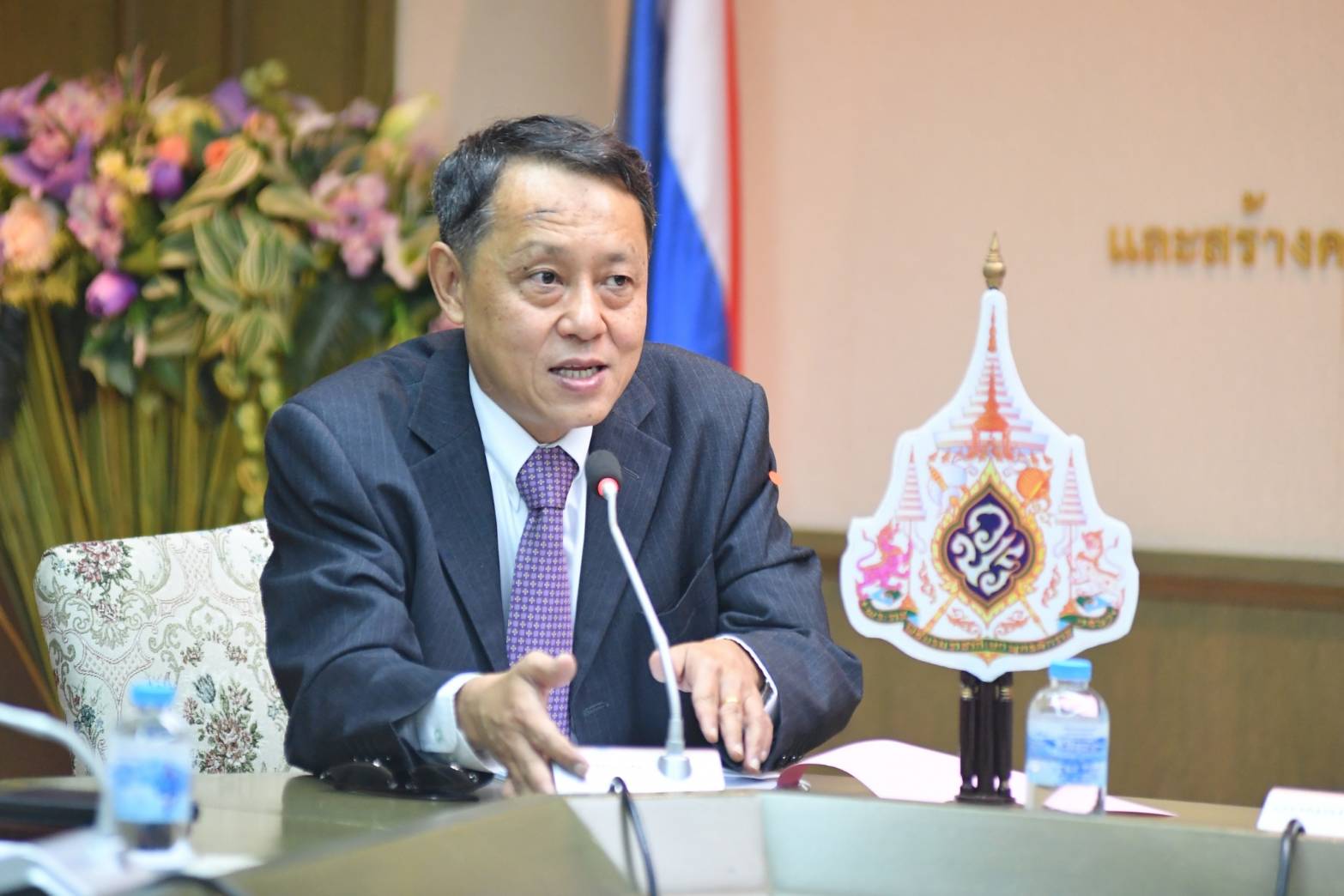ข่าวดี ?จีนยอมเลื่อนบังคับใช้ระเบียบใหม่?