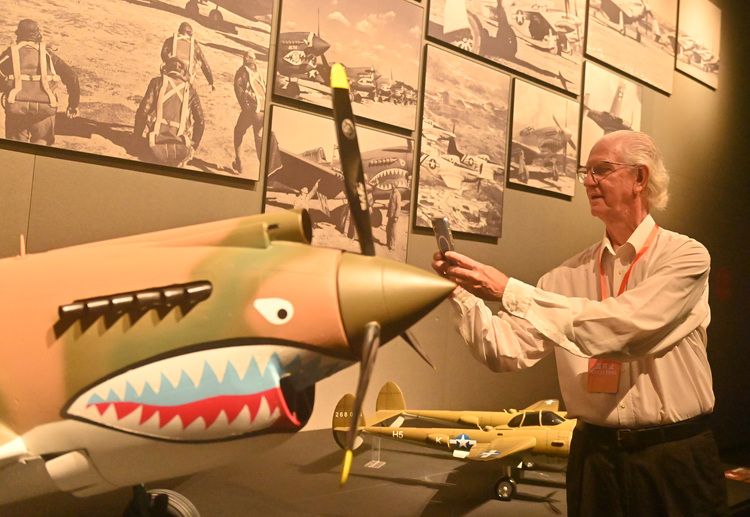 ข่าวเอเชีย - จีนจัดนิทรรศการเชิดชูเกียรติ “Flying Tigers” ฝูงพยัคฆ์เวหาสหรัฐฯ ผู้ต่อสู้เคียงข้างในสงครามโลก