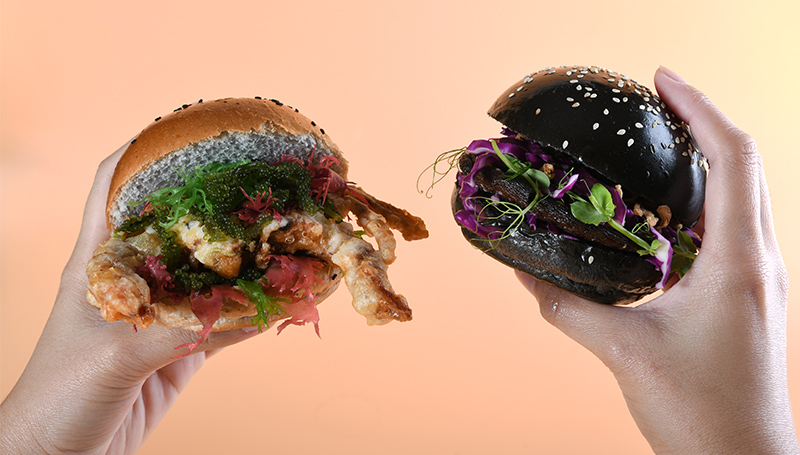 ข่าวอาหาร, เครื่องดื่ม - Duo Burger Sliders at Plate Carlton Hotel Bangkok Sukhumvit 