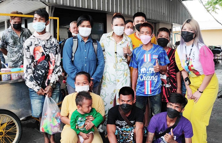 ข่าวธุรกิจ, สังคม - WCG DIAMOND จับมือครูข้างถนน ร่วมปันน้ำใจช่วยเหลือเด็กด้อยโอกาสทางสังคม