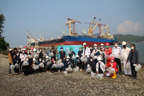 ข่าวธุรกิจ, สังคม - ยูนิไทย ชิปยาร์ด แอนด์ เอนจิเนียริ่ง จัดกิจกรรมปล่อยลูกปลากะพง กลับคืนสู่ท้องทะเลแหลมฉบัง