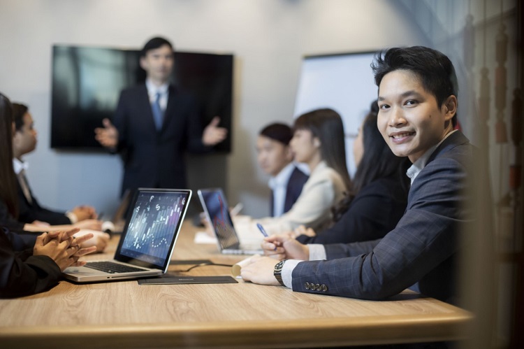 ข่าวการศึกษา - เรียนออนไลน์ การบริหารกำไรและการกำหนดราคาที่เหมาะสมกับตลาดและกลุ่มเป้าหมาย  กับ วิทยาลัยดุสิตธานี