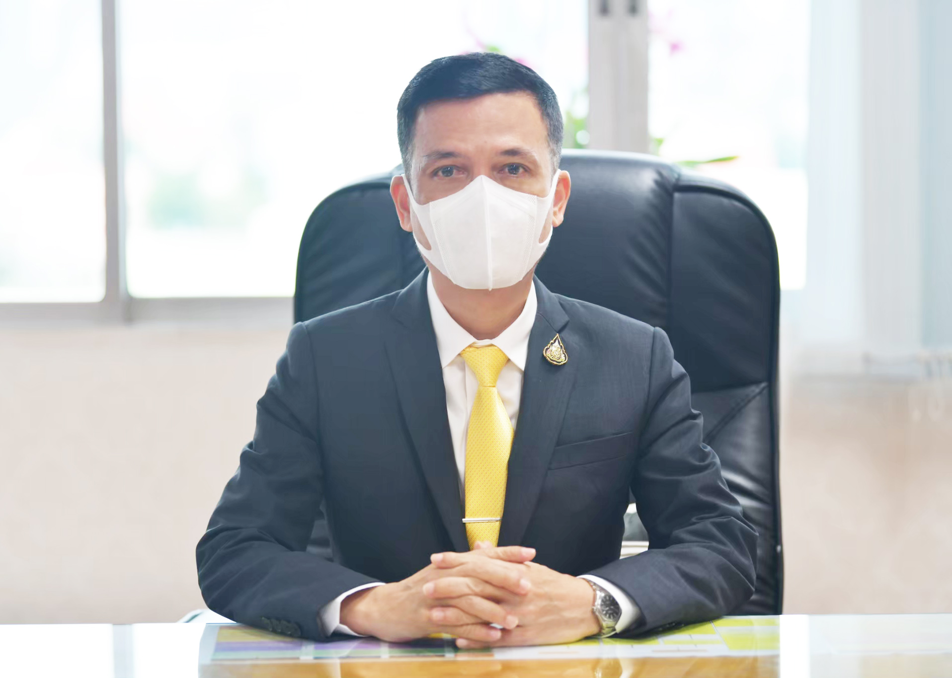 ข่าวราชการ, รัฐวิสาหกิจ - อธิบดี กสร. แจงช่วยเหลือลูกจ้างเก็บผลไม้ป่าที่ประเทศสวีเดนเต็มที่  