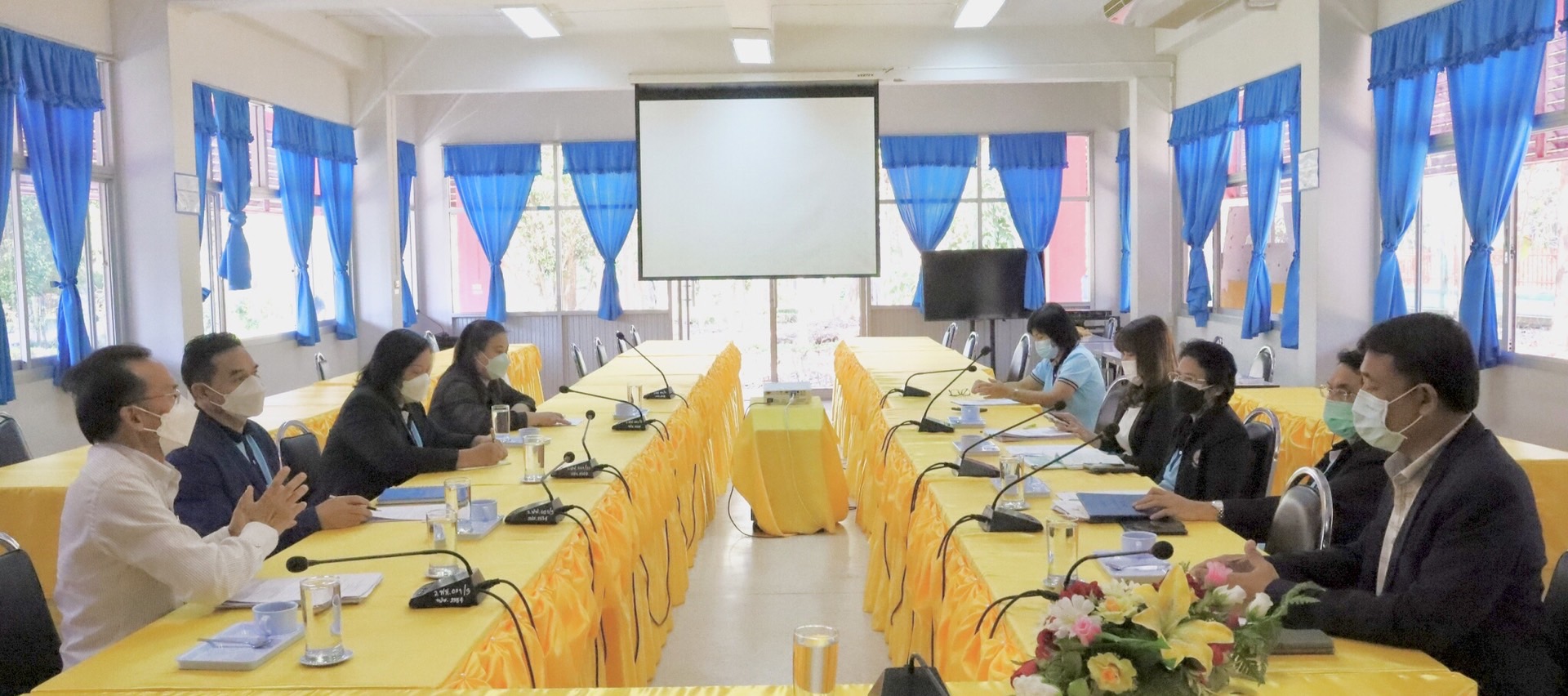 ข่าวราชการ, รัฐวิสาหกิจ - การประชุมคณะอนุกรรมการกำหนดหลักสูตร โครงการเพิ่มทักษะด้านอาชีพแก่นักเรียนที่ไม่ได้เรียนต่อหลังจบการศึกษาภาคบังคับจังหวัดเลย ปีงบประมาณ พ.ศ. 2565 