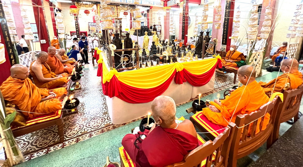 ข่าวศาสนา - มูลนิธิป่อเต็กตึ๊ง จัดพิธีมังคลาภิเษกรูปหล่อพระบูชา พระกริ่ง และเหรียญหลวงปู่ไต้ฮง (ไต้ฮงกง) รุ่น ? ฉลองครบรอบ 110 ปี มูลนิธิป่อเต็กตึ๊ง ? ณ มณฑลพิธีศาลเจ้าไต้ฮงกง เขตป้อมปราบศัตรูพ่าย กรุงเทพฯ