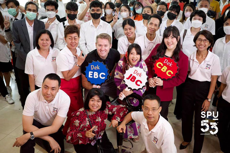 ข่าวประชาสัมพันธ์ - PR News คณะศิลปศาสตร์ SPU เปิดประสบการณ์และพัฒนาศักยภาพทักษะทางภาษา เยาวชนคนรุ่นใหม่ ด้วย Influencers มืออาชีพทางด้านภาษา อังกฤษ - จีน - ญี่ปุ่น