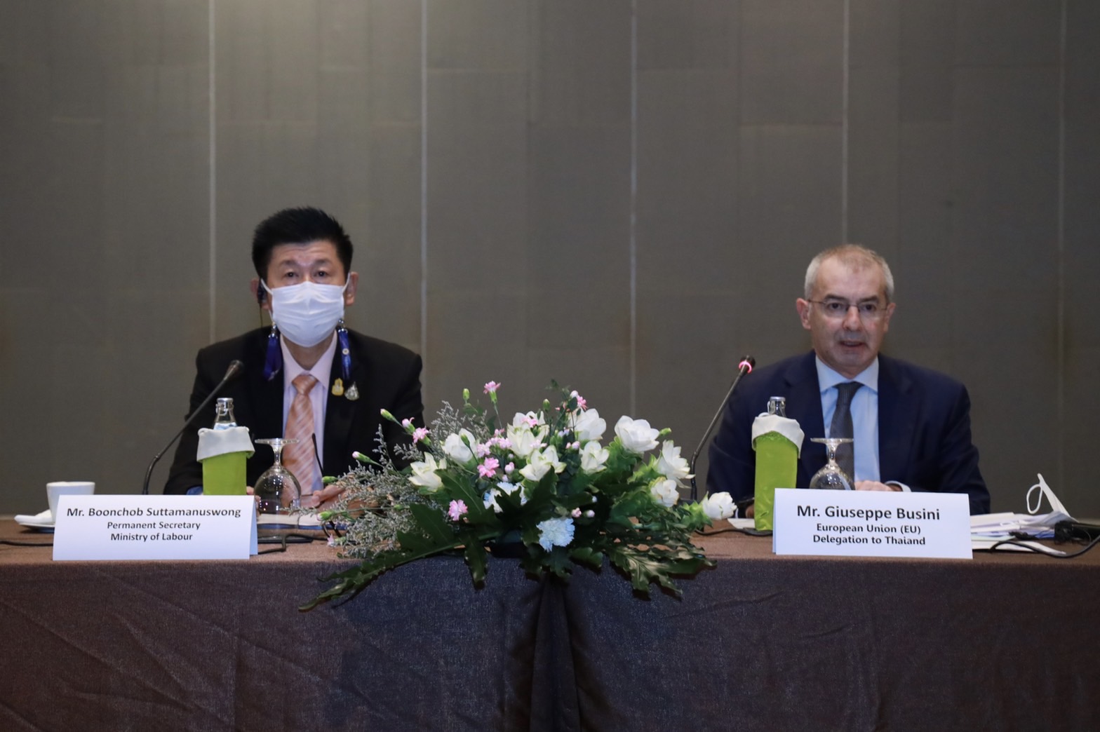 ข่าวราชการ, รัฐวิสาหกิจ - ก.แรงงาน จับมือ ILO พัฒนา GLP อุตสาหกรรมอาหารทะเลไทยมีแนวปฏิบัติการใช้แรงงานที่ดี สร้างความเชื่อมั่นตลาดส่งออกสินค้าประมง