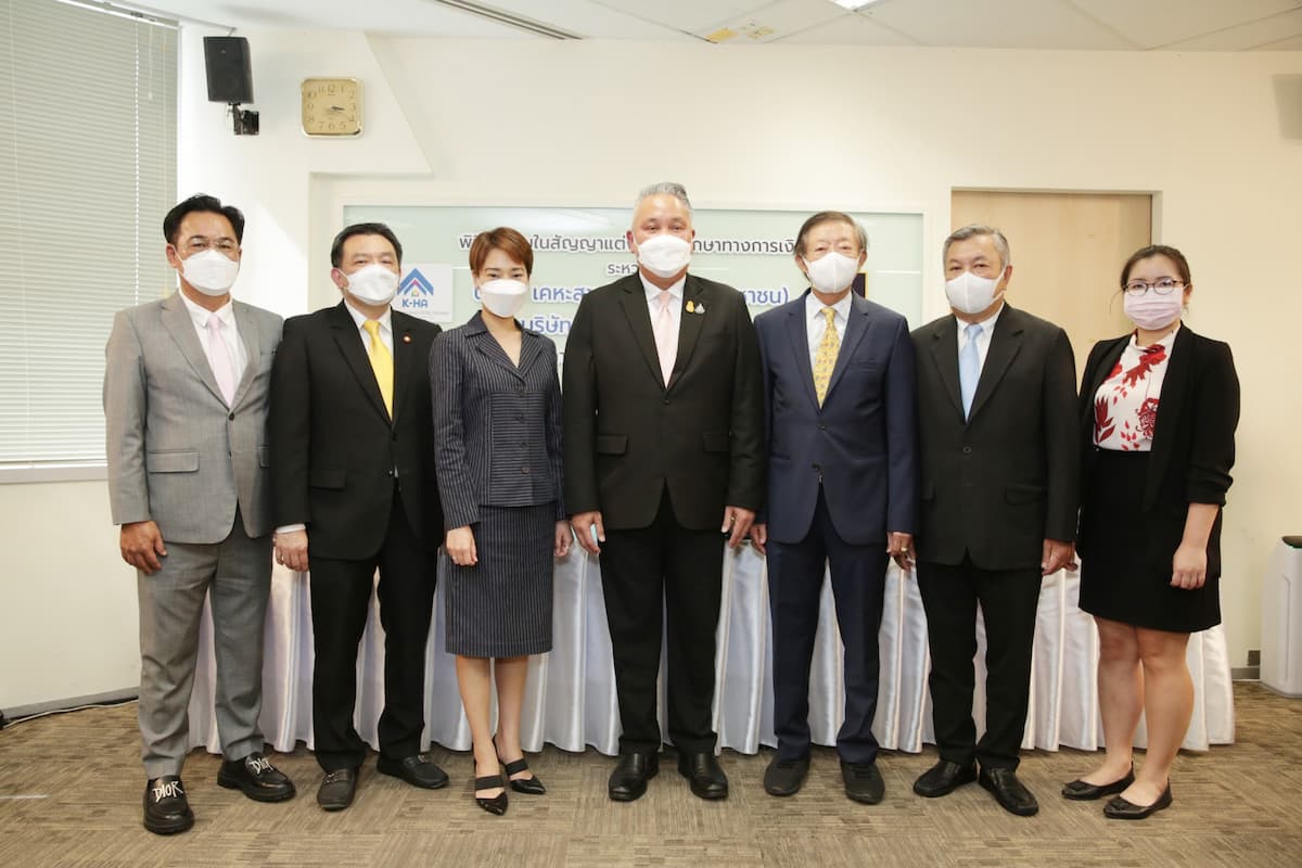 ข่าวธุรกิจ, สังคม - บมจ.เคหะสุขประชา ลงนาม ทรีนีตี้ แต่งตั้งเป็นที่ปรึกษาทางการเงิน ปั้น โครงการบ้านเช่าพร้อมอาชีพ 100,000 หน่วย ทั่วประเทศ