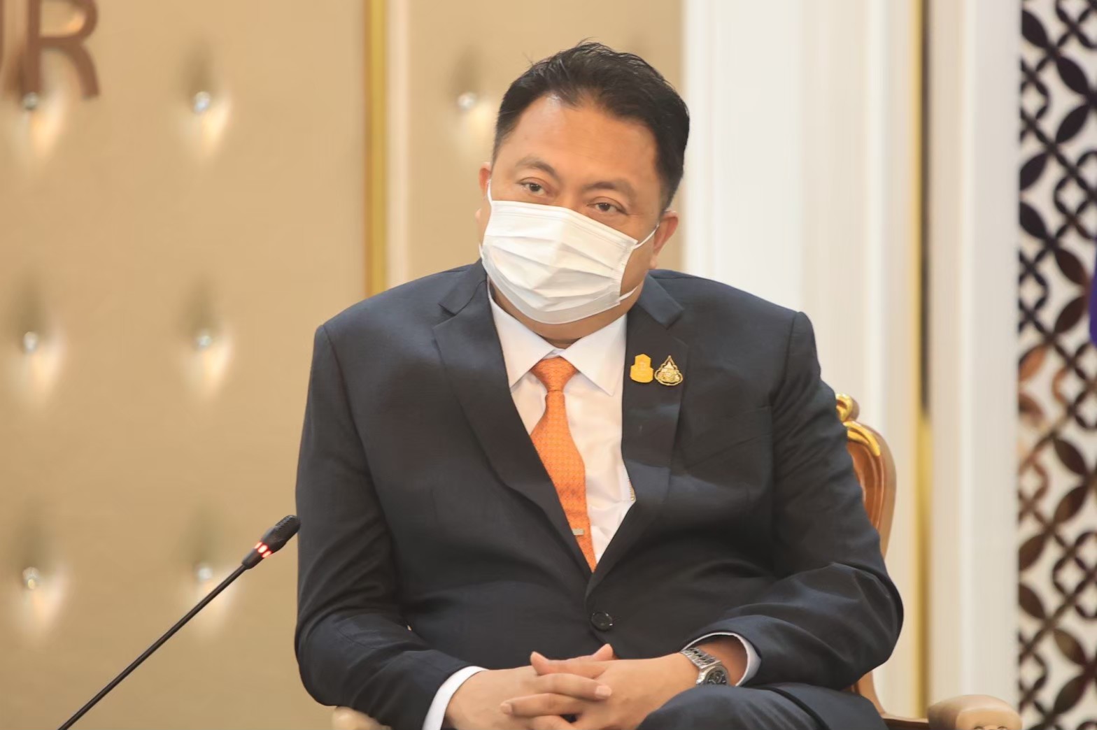 ข่าวราชการ, รัฐวิสาหกิจ - รมว.สุชาติ ห่วงเหตุไฟไหม้โรงงานผลิตรองเท้าย่านบางพลี ส่งทีมเฉพาะกิจลงพื้นที่ หาสาเหตุและช่วยเหลือทันที