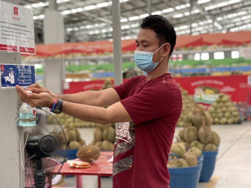 ข่าวโควิด-19 (ยกเลิก) - ตลาดสี่มุมเมืองกลับสู่ภาวะปกติควบคุมโรคได้แล้ว ย้ำ!มาตรการเข้มงวดเพื่อการซื้อขายอย่างปลอดภัยของทุกคน