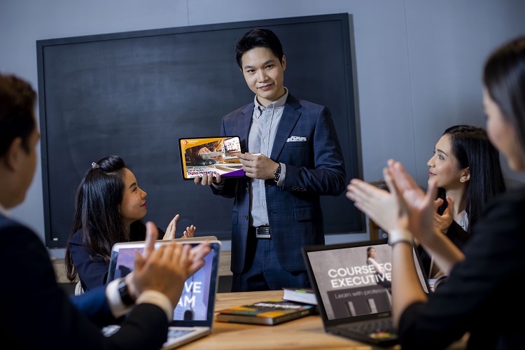 ข่าวการศึกษา - หลักสูตร การตลาดโดยสื่อดิจิทัล ที่ วิทยาลัยดุสิตธานี