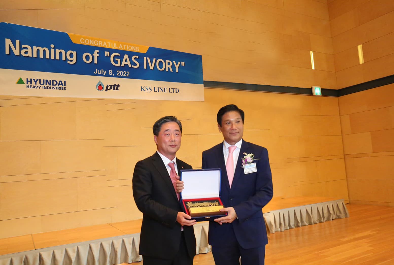 ข่าวธุรกิจ, สังคม - ปตท. รับมอบเรือขนส่ง LPG ขนาดใหญ่ สร้างโอกาสการค้า และความมั่นคงทางพลังงานให้กับประเทศ