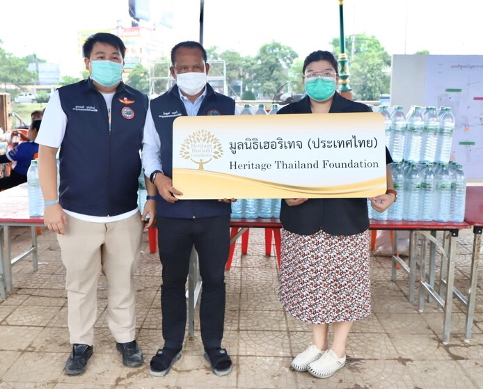 ข่าวประชาสัมพันธ์ - PR News มูลนิธิเฮอริเทจ ประเทศไทย ร่วมส่งกำลังใจพร้อมมอบน้ำดื่มแก่เทศบาลนครรังสิต เพื่อช่วยเหลือผู้ประสบภัยน้ำท่วม จ.ปทุมธานี