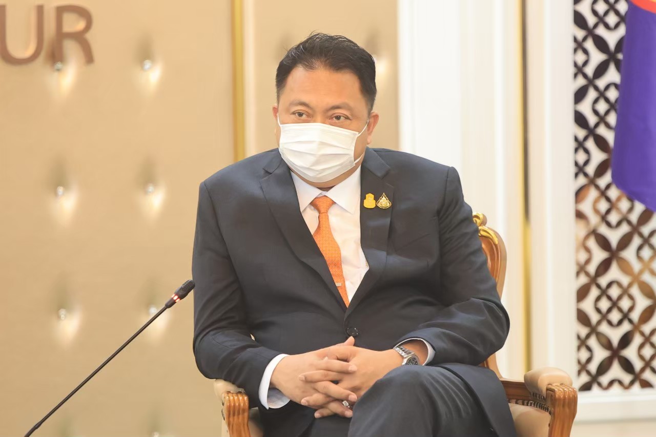 ข่าวราชการ, รัฐวิสาหกิจ - รมว.เฮ้ง สั่ง กสร.ตรวจสอบข้อเท็จจริงกรณีลูกจ้างโพสต์ใช้สิทธิลางานศพถูกเลิกจ้าง