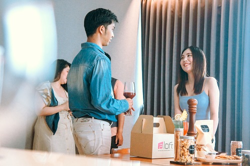 ข่าวอาหาร, เครื่องดื่ม - Aloft Bangkok Sukhumvit 11 Launches Gourmet Snack Box ?Live@Aloft ? Home edition?