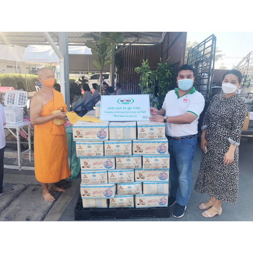 ข่าวสินค้า, บริการ - บริษัท มังคิ คิง ฟูด จำกัด มอบเส้นบุกแปรรูป ตราโมคิ  ให้กับวัดพระธรรมกาย