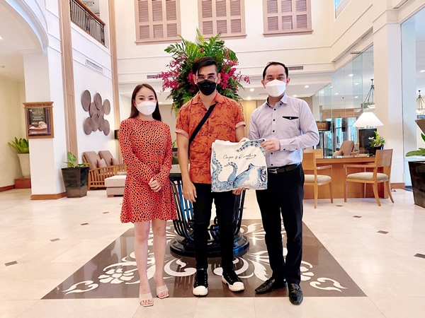 ข่าวภาษาอังกฤษ - Kantary Bay Hotel, Rayong Welcomes Songkarn The Voice Thailand