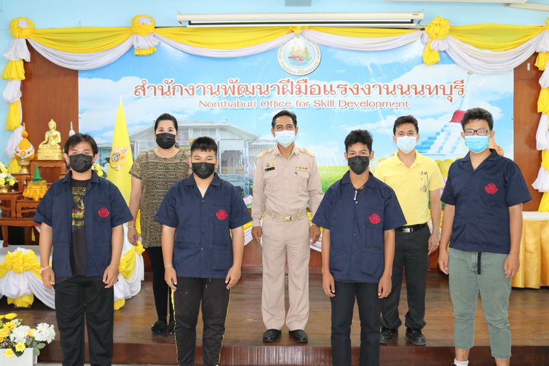 ข่าวราชการ, รัฐวิสาหกิจ -  พัฒนาแรงงานนนท์ เพิ่มทักษะอาชีพแก่นักเรียนที่ไม่ศึกษาต่อ