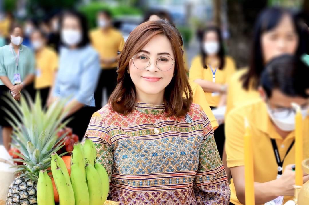 ข่าวประชาสัมพันธ์ - PR News นางสาวบุปผา  เรืองสุด  ถือฤกษ์มงคลสักการะสิ่งศักดิ์สิทธิ์ประจำก.แรงงาน โอกาสเข้ารับตำแหน่ง อธิบดีกรมพัฒนาฝีมือแรงงาน คนที่ 21