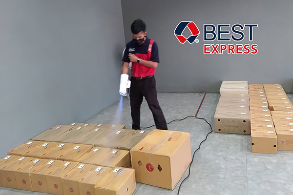 ข่าวขนส่ง - BEST Express มุ่งมั่นให้บริการ สร้างความเชื่อมั่นให้ลูกค้า ฝ่าโควิด 19
