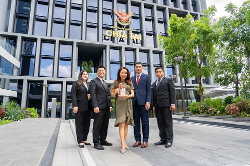 ข่าวบ้าน, คอนโด, อสังหาฯ - พลัสฯ ร่วมแสดงความยินดีกับเจียไต๋ที่ได้รับรางวัลด้านการอนุรักษ์พลังงาน MEA Energy Awards