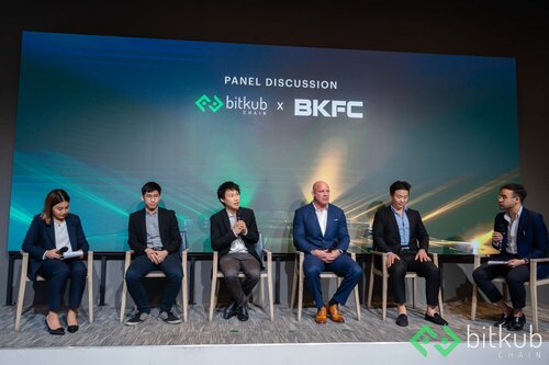ข่าวประชาสัมพันธ์ - PR News Bitkub Blockchain Technology ผนึก BKFC Thailand เขย่าวงการกีฬาต่อสู้ เปิดตัว NFT คอลเล็กชันพิเศษ พร้อมพาแฟนคลับเก็บโมเมนต์สำคัญบนสังเวียนในรูปแบบดิจิทัล