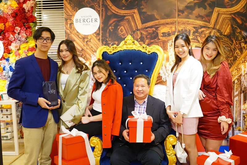 ข่าวเน็ตไอดอล, เซเลบ - เมซอง แบร์เช่ ปารีส (Maison Berger Paris) ฉลองเทศกาลคริสต์มาสและปีใหม่ 