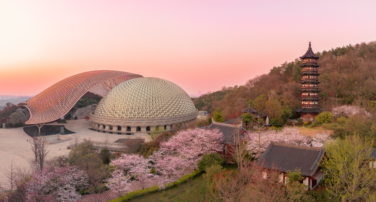 ข่าวเอเชีย - ชวนสัมผัส “ภูเขาหนิวโส่วซาน” นครหนานจิง เพลิดเพลินกับธรรมชาติ วัฒนธรรม และการท่องเที่ยวเชิงสุขภาพ