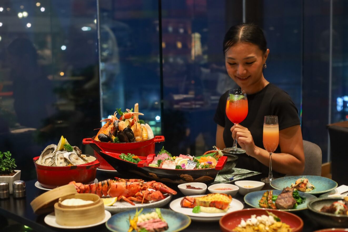 ข่าวท่องเที่ยว - สัมผัสอาหารทะเลแบบสดๆ สุดพรีเมี่ยม ที่ Amaya Seasons Buffet