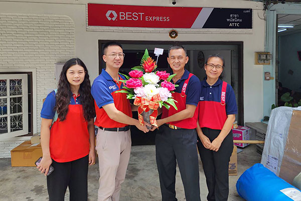 ข่าวธุรกิจ, สังคม - BEST Express เปิดสาขาใหม่ที่พนัสนิคม จังหวัดชลบุรี
