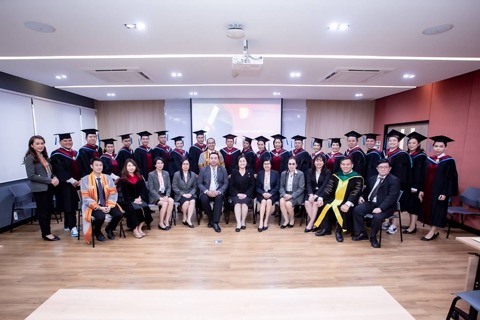 ข่าวประชาสัมพันธ์ - PR News ยินดีกับบัณฑิตหลักสูตรเทียบโอนประสบการณ์ ที่ วิทยาลัยดุสิตธานี