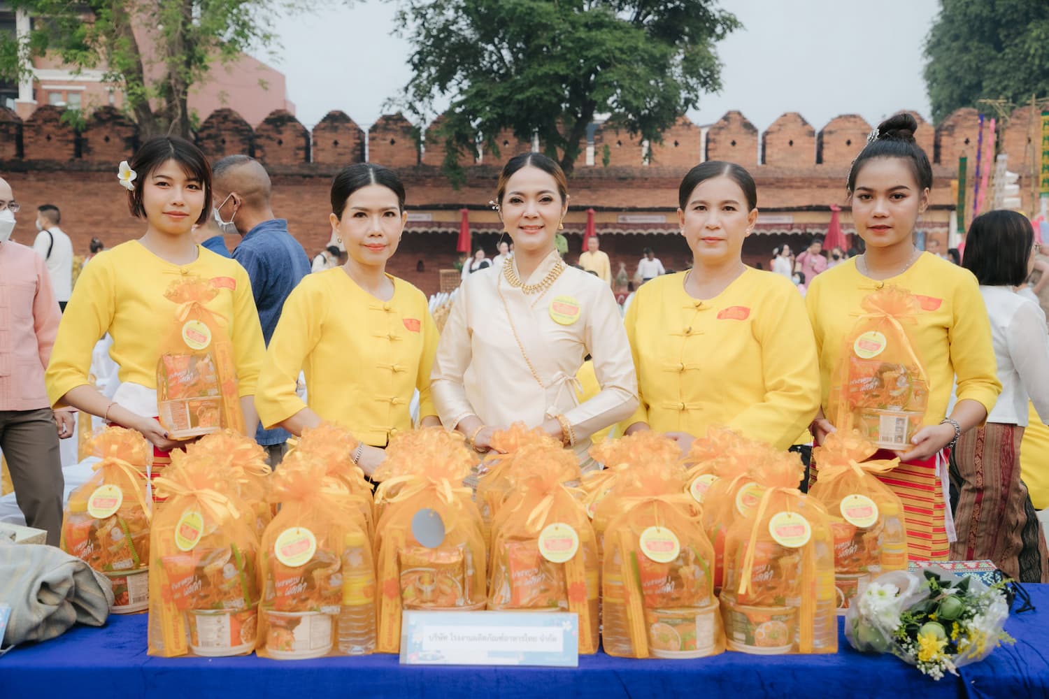 ข่าวศิลปะ, วัฒนธรรม - ไวไว ร่วมย้อนรอย มนต์เสน่ห์แห่งเมืองล้านนา ในประเพณีปีใหม่ไทย สงกรานต์เจียงใหม่ ปี ๒๕๖๖