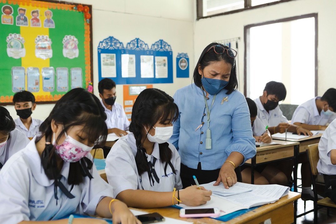 ข่าวการศึกษา - ราชบัณฑิต หนุนรักษ์ภาษาไทยกับประกวดเรียงความ ครูใหญ่ในใจเรา เผยภาษาเป็นตัวตนของเรา จึงต้องใช้ให้ถูกต้อง