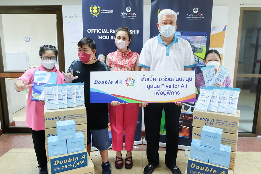 ข่าวประชาสัมพันธ์ - PR News ดั๊บเบิ้ล เอ สนับสนุนงานเดินแบบผู้พิการของมูลนิธิ Five For All