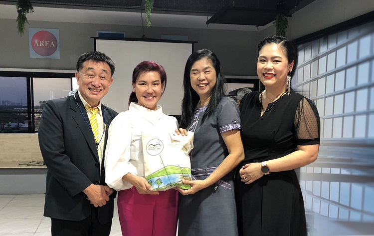 ข่าวบ้าน, คอนโด, อสังหาฯ - ดาร์วิดพร๊อพเพอร์ตี้ฯ เดินสายอวยพรปีใหม่