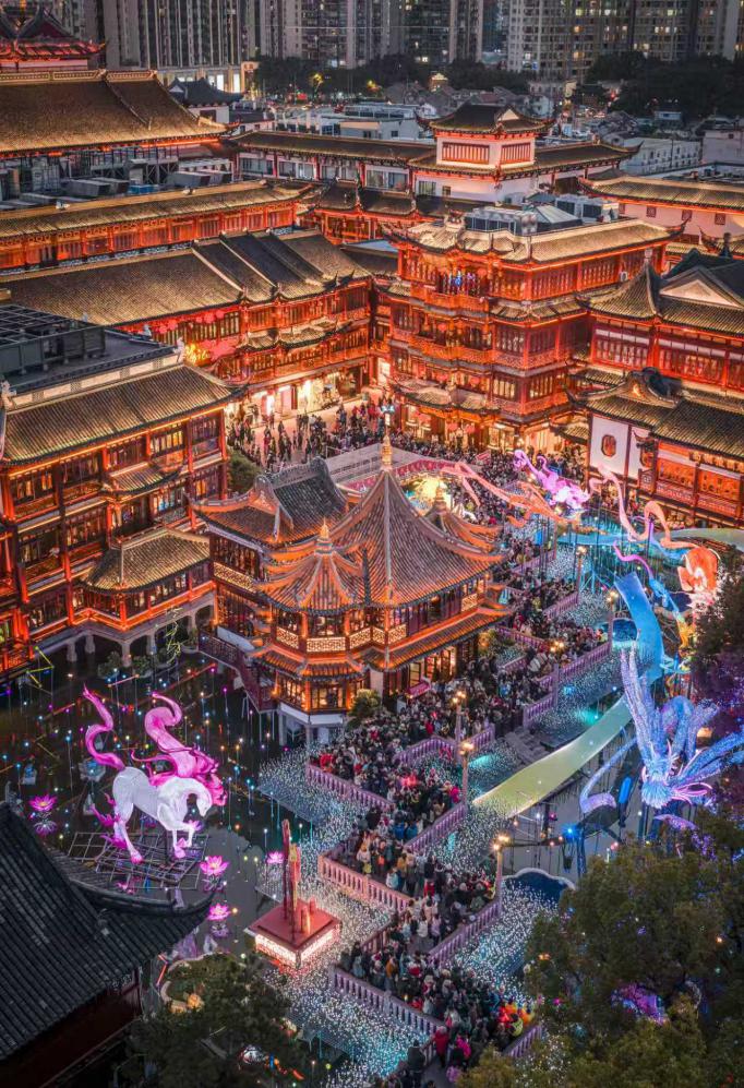 ข่าวเอเชีย - เซี่ยงไฮ้เผยยอดนักท่องเที่ยว-เม็ดเงินสะพัดช่วงตรุษจีน โชว์ศักยภาพเติบโตอย่างแข็งแกร่ง